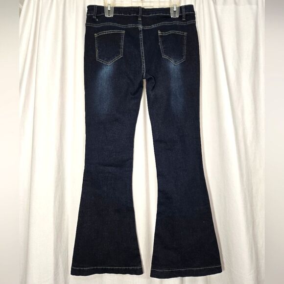 NVfelix Stretchy Flare Leg Dark Wash Jeans NWT - Picture 5 of 14